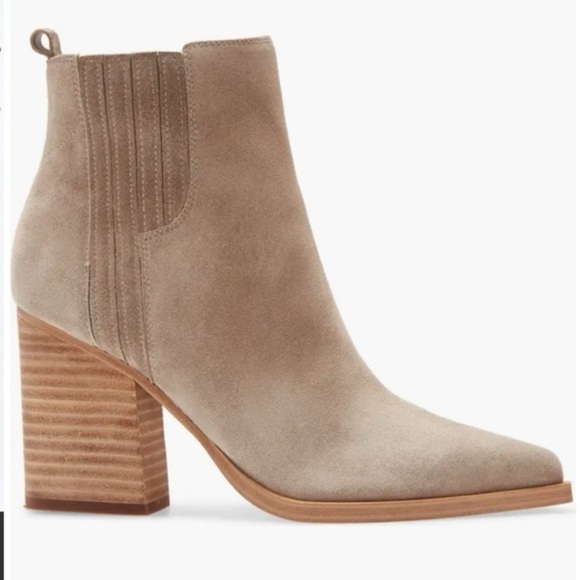 Marc Fisher Oshay Bootie Suede Block Heel Western Pointed Toe Light Grey 10 NWB - Picture 2 of 10